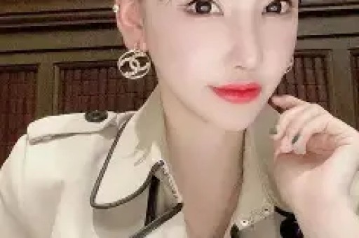 网红“迅猛龙特蕾莎”会员直播引热议因操作失误公开回应真相！